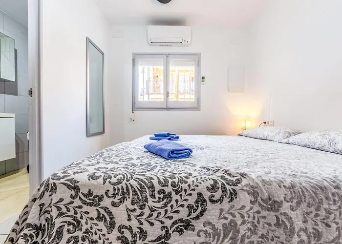 Higini Angles-2 By Interhome * Cambrils